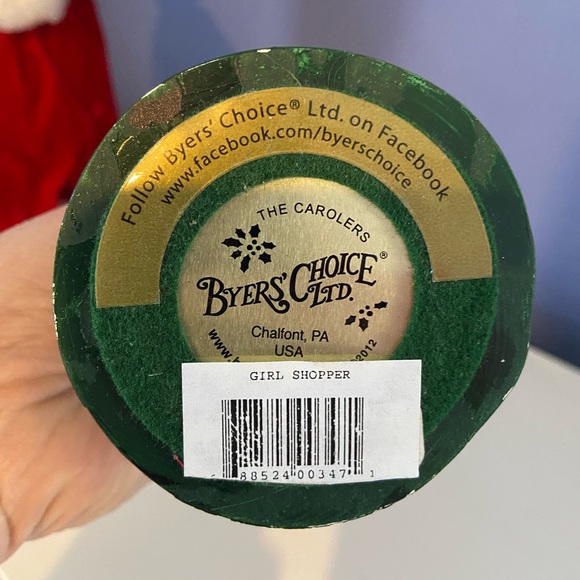 Byers’ Choice 1990 girl shopper - Picture 3 of 4